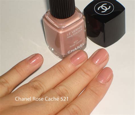 chanel nail vernis rose cache|Chanel Le Vernis in Rose Caché Review .